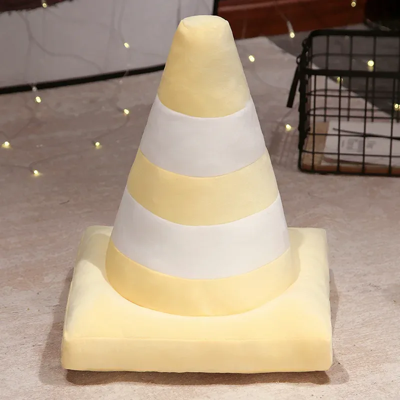 Roadblock-cojín de peluche suave y realista para niños, cono de tráfico, construcción de carreteras, almohada cónica, juguetes para decoración del hogar — image 8