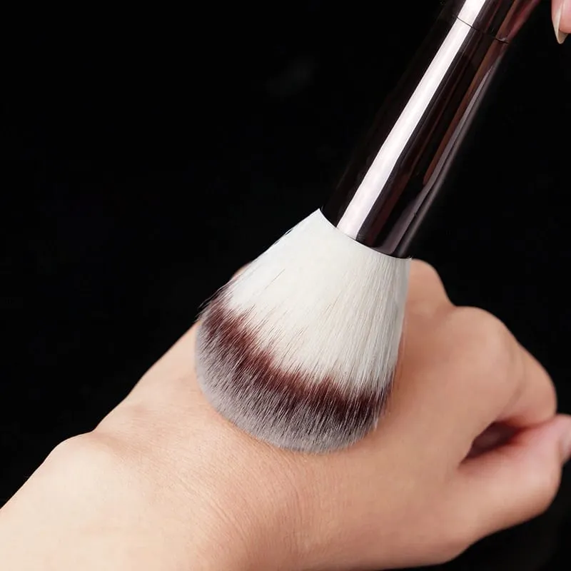 1pc Hourglass Pro Foundation Makeup brushes Powder contour Blusher Make up brush metal handle Highlight Bronzer high end No box — image 4