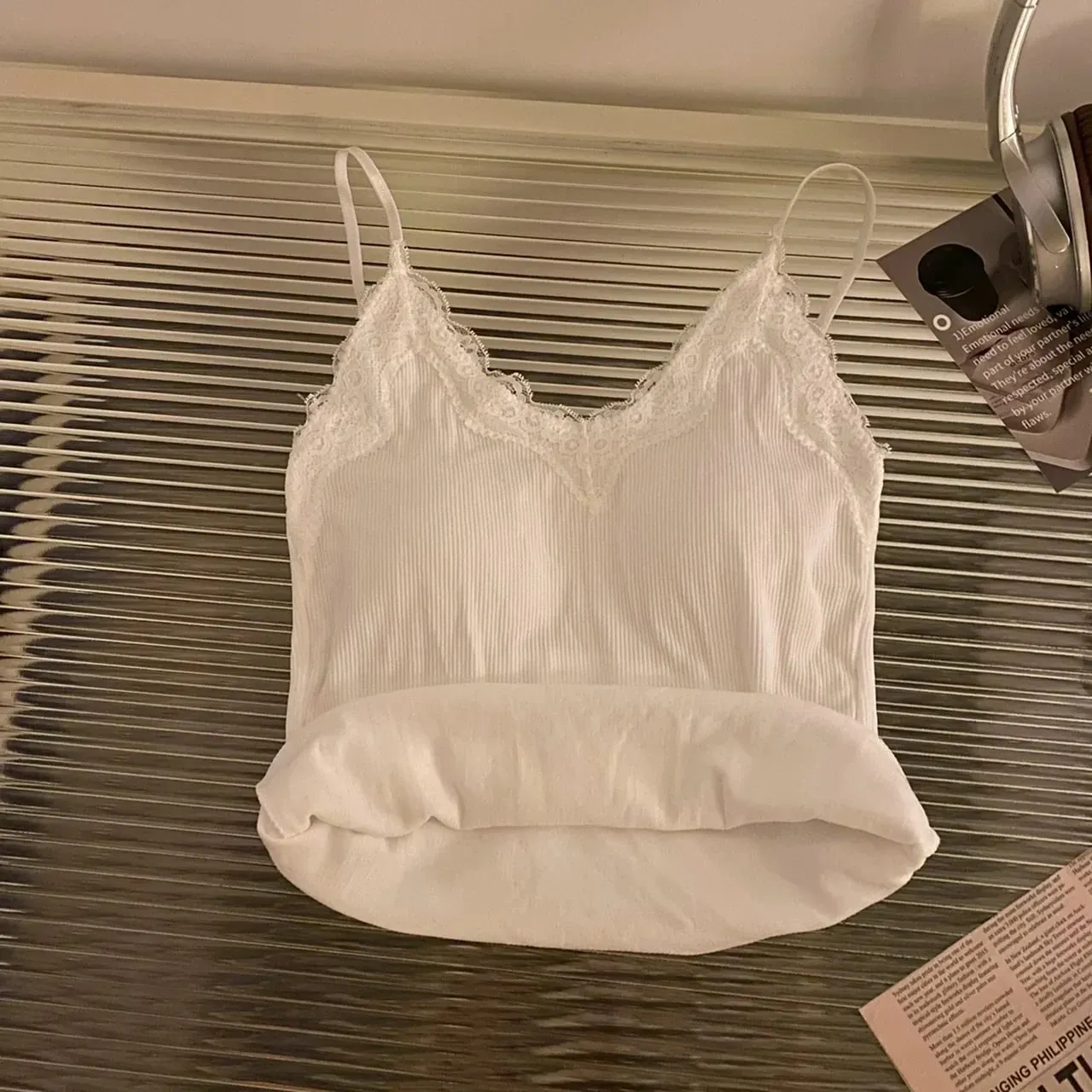 2026 sommer Dünne Elegante Camis Frauen Leibchen Tank Tops Sexy Ärmelloses Korsett Top mit Brust Pad Süße Spitze Patchwork Crop tops