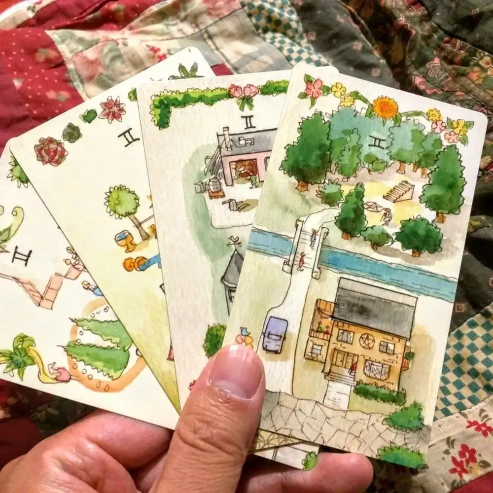 12*7cm The Housing Tarot Deck 78 Pcs Daily Tarot Cards Printed on 350GSM Cardstock Packed In Rigid Box with Green Gilded Edges — image 2