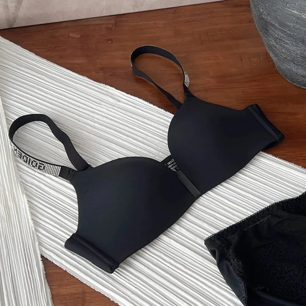 セクシーな Fashion Women Triangle Cup Bralette 32‑38 Thin Seamless Push Up Anti Sag Rhinestone Letter Strap Beautiful Back Lingerie
