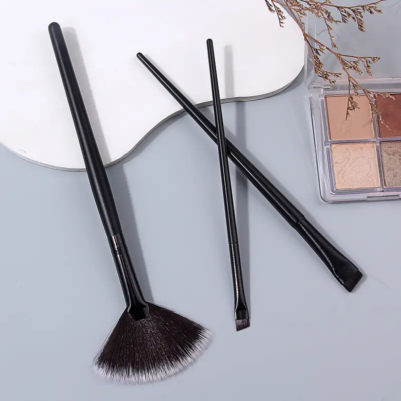 3PCS Fan Highlighter Brush Angled Eyebrow Eyeliner Makeup Brushes Set Soft Synthetic Hair Precise Eye Face Cosmetic Brushes