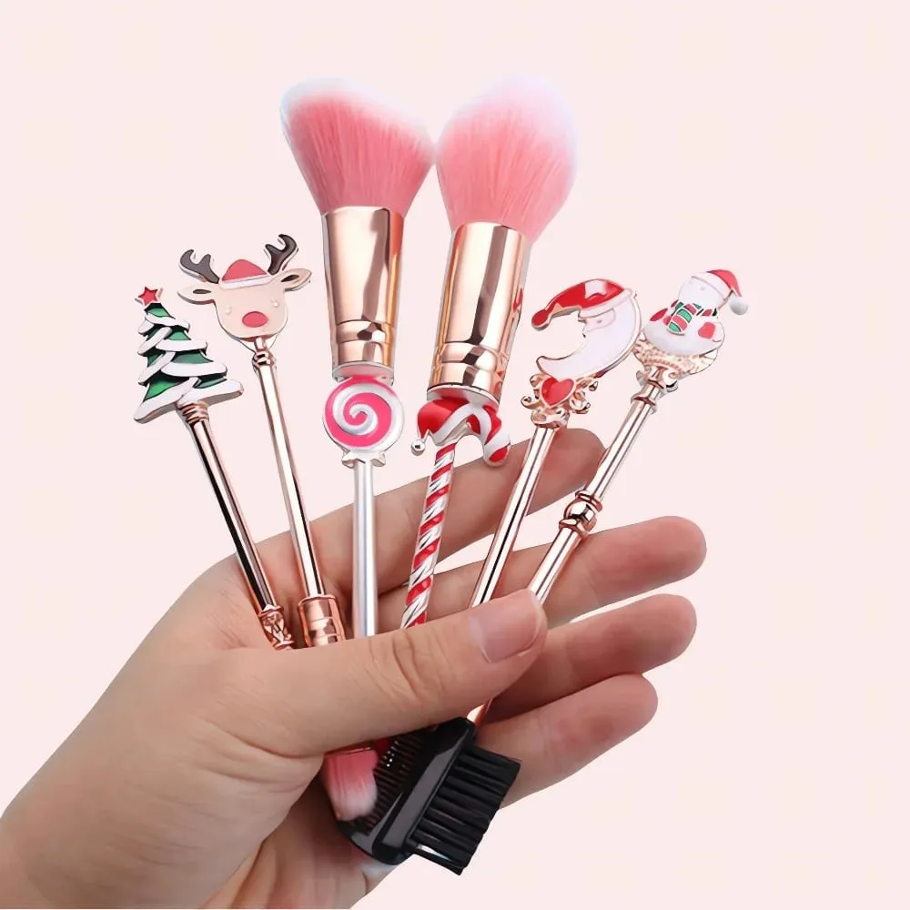 5/6-Piece Christmas Makeup Brush Set - Holiday Gift | Cute Santa Reindeer Christmas Tree Candy Cartoon Brushes — image 4