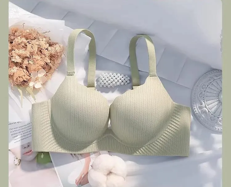 New Women Thick Padded Wirefree Bra Set Seamless Solid Color Comfort Gathering Lingerie Push Up Effect Designed for Smaller Bust — image 9