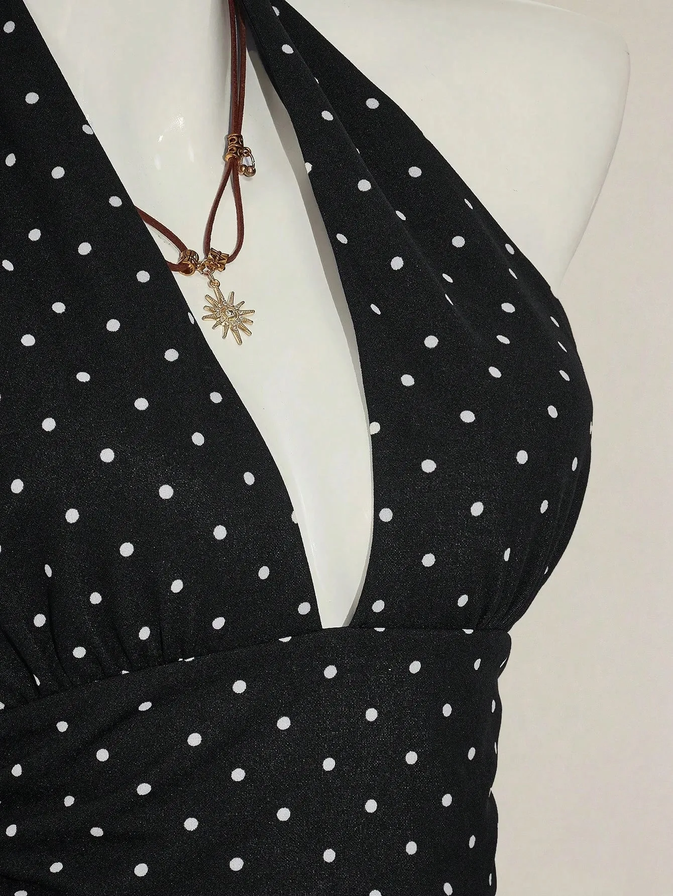 Ladies Polka Dot Backless Strap Top with Waist Pleating Design Adjustable Neck Strap Backless Strap Ladies Shirt — image 5