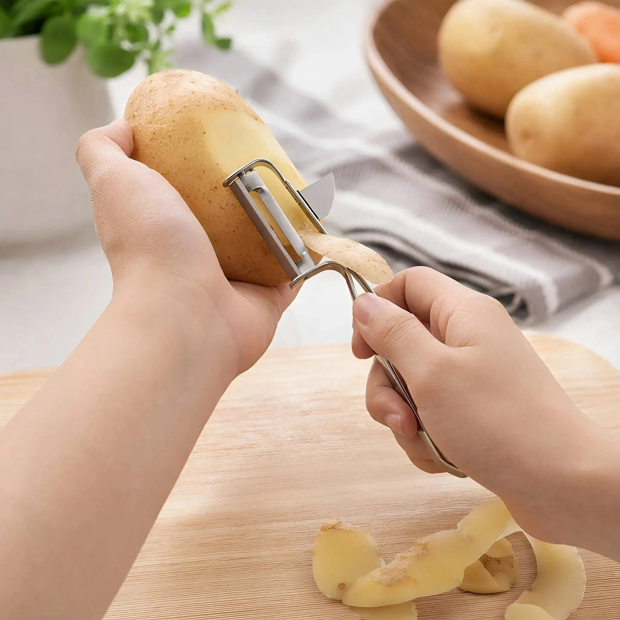 4pcs Stainless Steel Vegetable Peeler Potato Carrot Grater Onion Cabbage Shredder Left Handed Swivel Fruits Remover