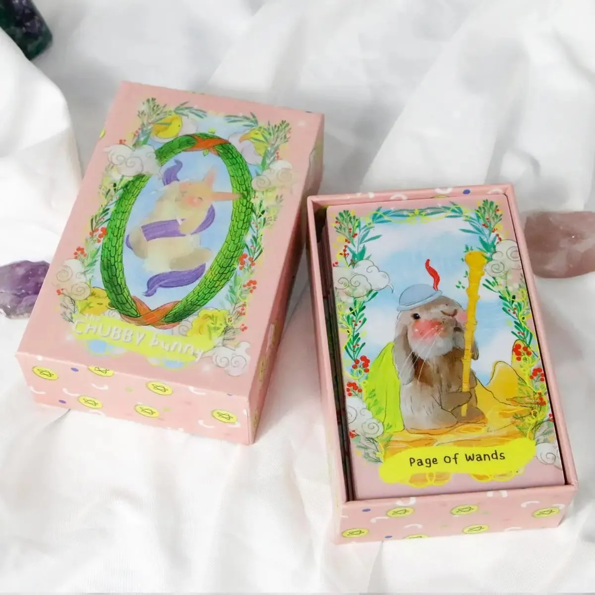 Chubby Bunny Tarot 12*7cm A 78-card Deck Featuring Cute Bunnies 2.75 X 4.75'' Packaging Rigid Box — image 2