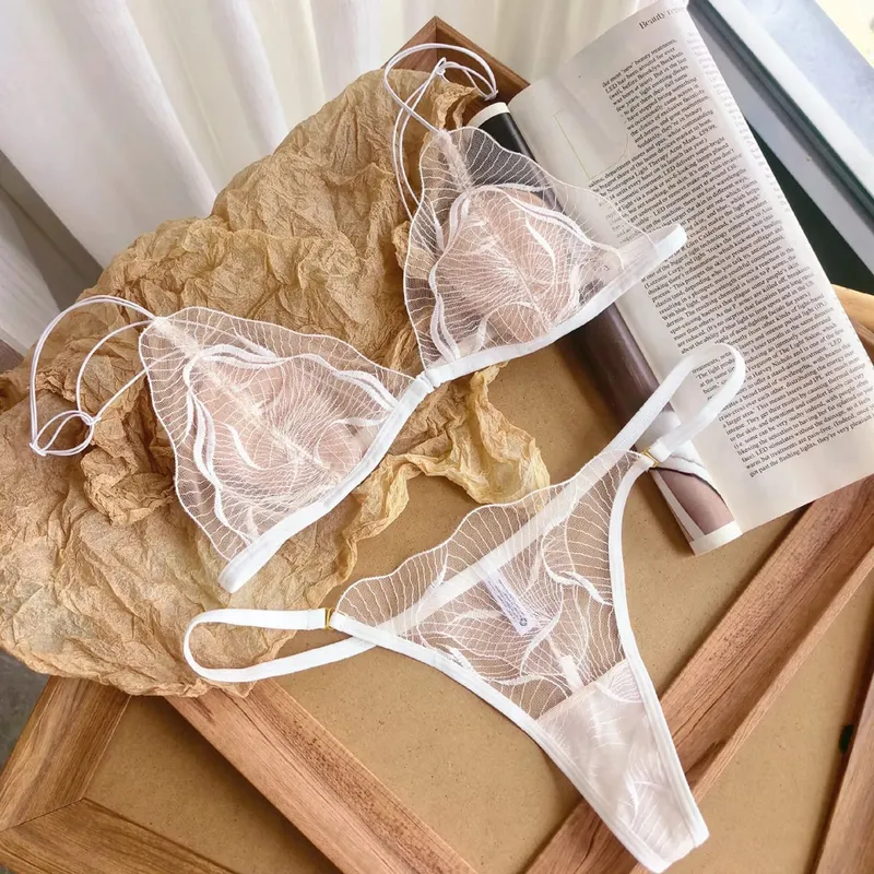 Ultra Thin French Front Buckle Bra Set Summer Breathable Lace Backless Lingerie Soft Comfort Pure Desire Ladies Underwear — image 10