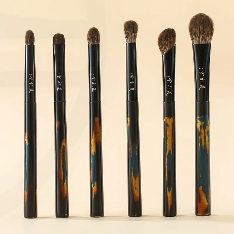 Soft Mixed Sable Lynx Goat Hair Hand Crafted Makeup Brush Eye Shadow Blending Brush Luxury Chinese Lacquer Handle Makeup Brushes