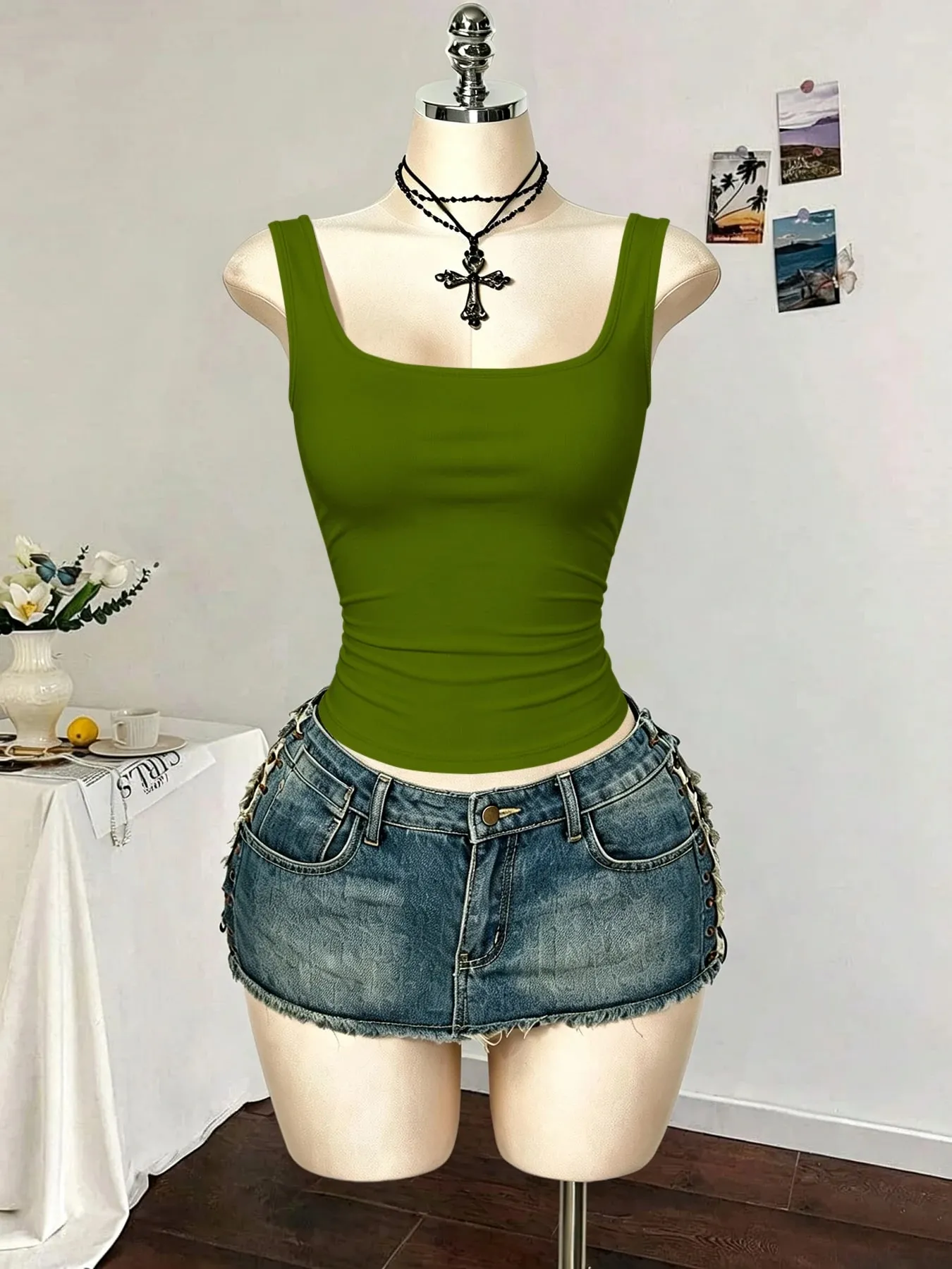 Women Square Neck Wide Strap Ribbed Tank Top Sleeveless Fitted Slim Casual Cami Top — image 8