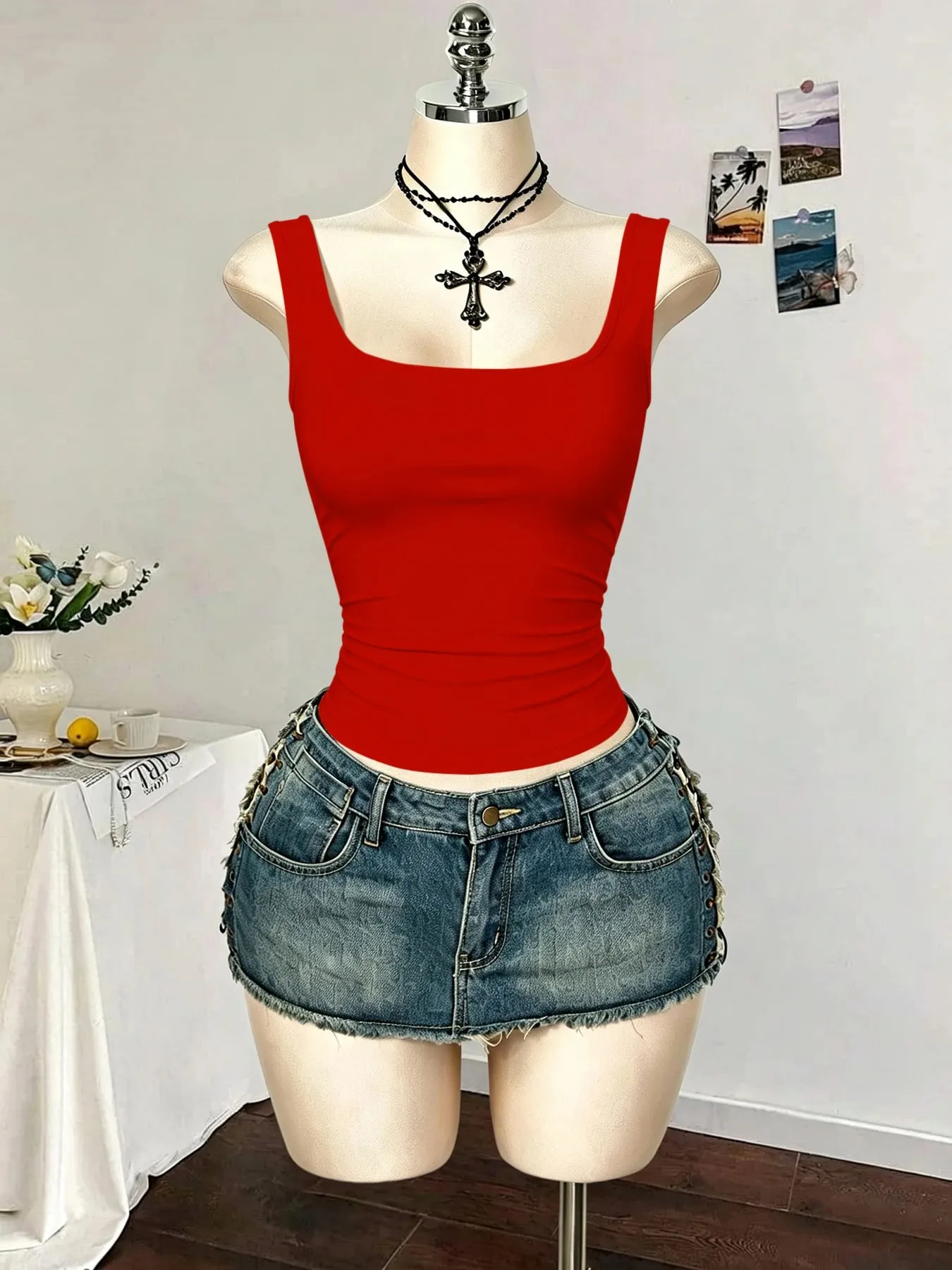 Women Square Neck Wide Strap Ribbed Tank Top Sleeveless Fitted Slim Casual Cami Top — image 11