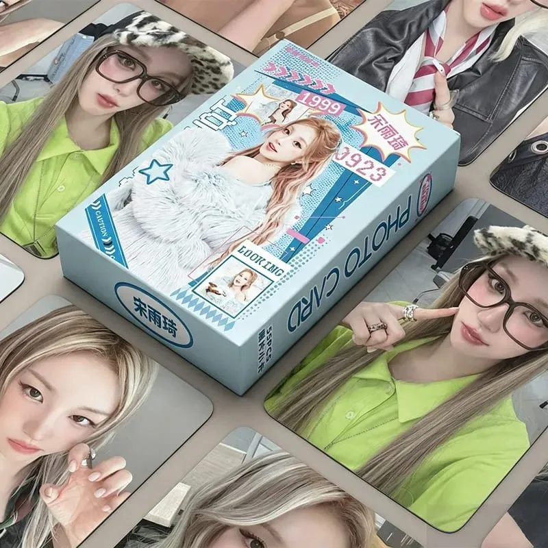 55Pcs Song Yuqi Laser Lomo Cards SOLO HD Print Collectible Photo Ideal Gift for Kpop Fans
