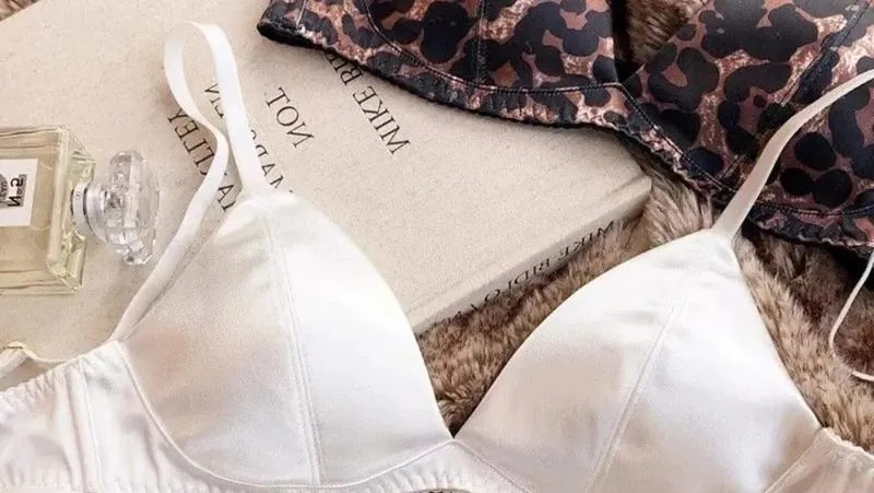 French Style Women Satin Triangle Cup Bra Set Thin Wireless Seamless Sexy Lingerie Light Support Comfort Brassiere Underwear — image 9