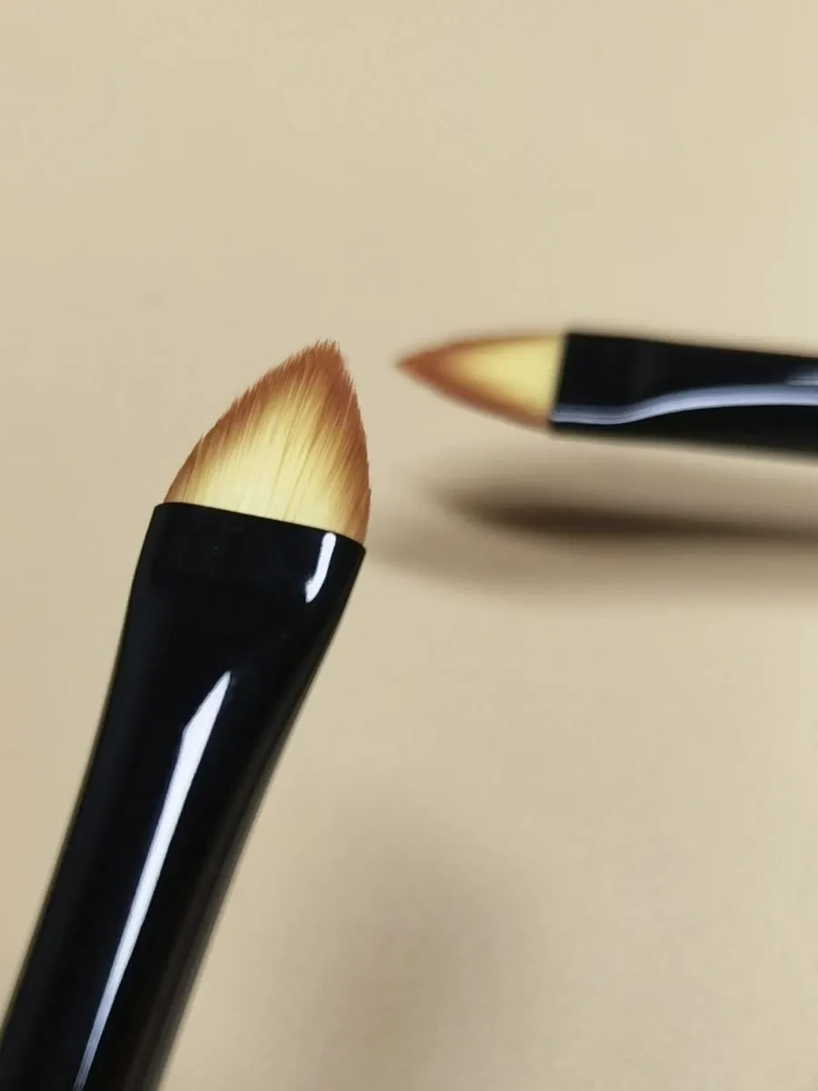 Triangle Concealer Makeup Brush Cosmetic Liquid Foundation Contour Cream Beauty Brushes Face Make Up Tools — image 5