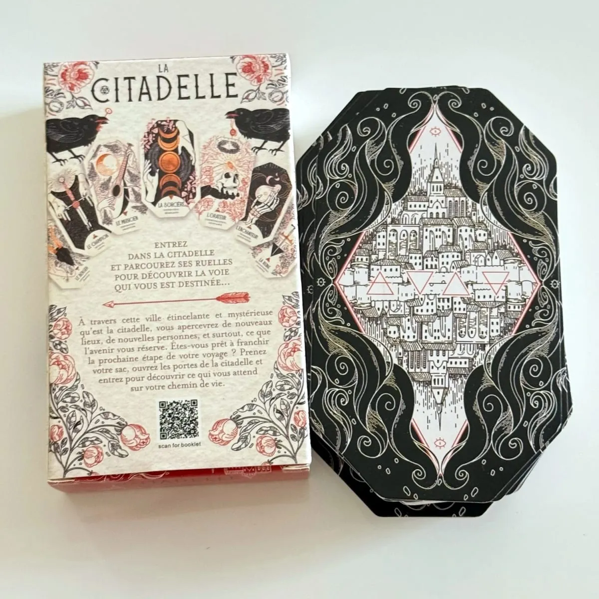 The Citadel A Fantasy Oracle Deck النسخة الفرنسية من بطاقة التارو لعبة ترفيهية لحفلات العائلة بطاقات أوراكل — image 6
