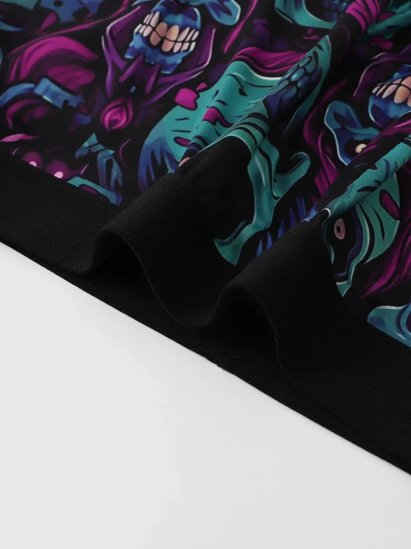 5PCS Random Men's Breathable Boxer Underwear with Colorful Graffiti Patterns Elastic Waistband Trendy and Fashionable Underwear — image 4