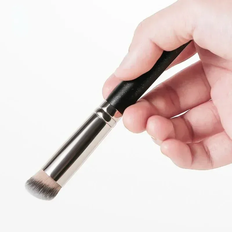 Makeup Brush-Foundation Concealer Brush Premium Contour Blusher Brushes Flawless Under Eye Dense Face Makeup Brush for Blending — image 5