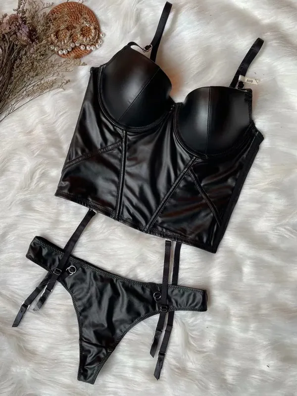 Wriufred Sexy Glossy Gathering Bra Panties Set Leather Small Bone Shaped Body Shaper Waist Underwear Set Red Bralette