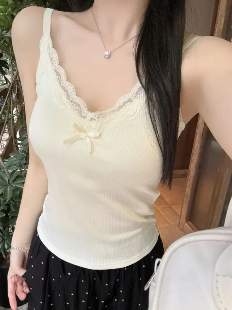Spaghetti Strap Camis 2026 Summer Lace Ribbed Women Tank Top With Built In Bra Pads Slim Fit Crop Top For Inner & Outer Wear — image 5