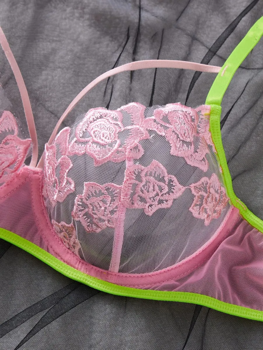 Women Contrast Color Floral Lace Lingerie Set Sheer Mesh Underwire Bra Adjustable Thong Romantic Rose Embroidery ZA826311 — image 3