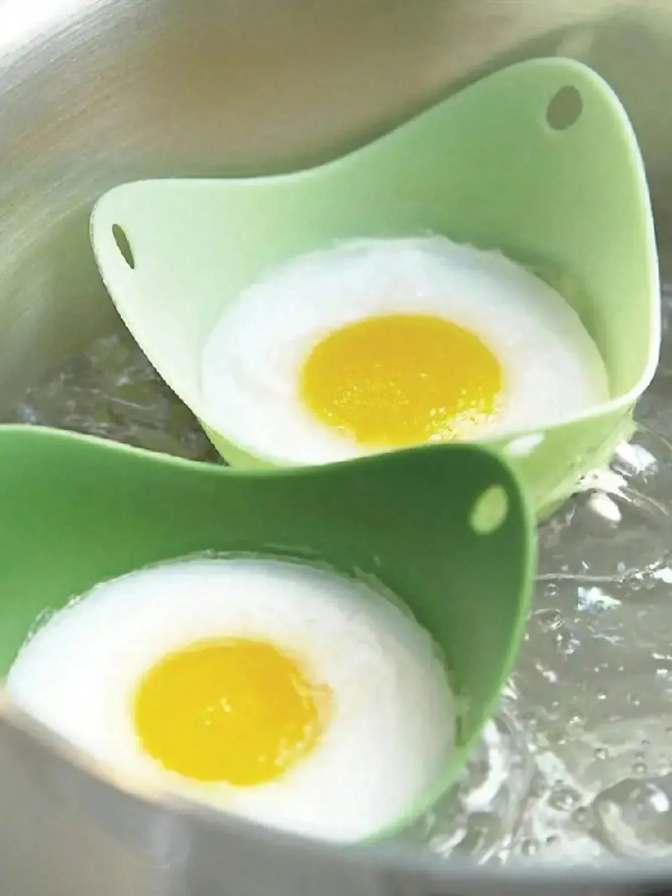 4pcs In Random Colors Egg Boiler Mold Cup Silicone Egg Poachers Poached Egg Cups For Microwave Air Fryer Stovetop Egg Cooking — image 4