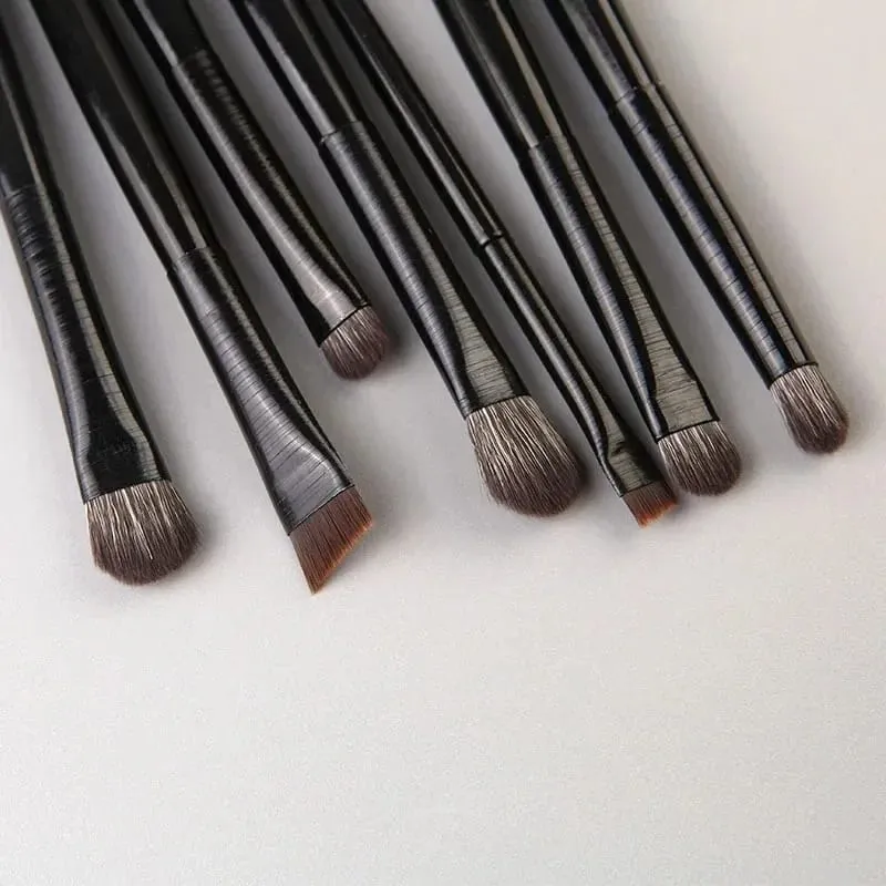 Natural Eye Makeup Brushes Set Eyeshadow Brush Eyebrow Contour Eyeliner Brush Women Eyes Cosmetic Blending Detail Make Up Tools — image 5