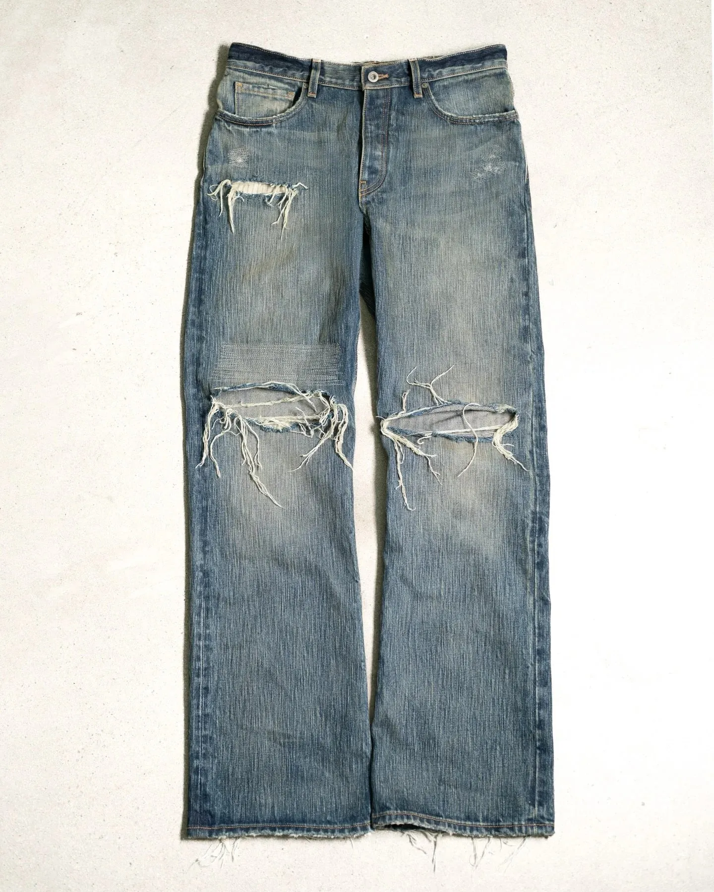 Men Y2K Rhinestone Rivet Decorated Wide Leg Jeans Vintage Washed Distressed Denim Pants Hip Hop Streetwear Baggy Trousers — image 9