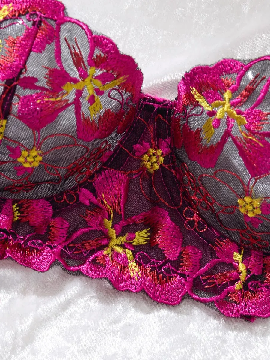 Sexy Rose-red Lingerie Including A Bra and Panties with Daisy Patterns As Well As Acomfortable Home-style Bra & Brief Sets — image 3