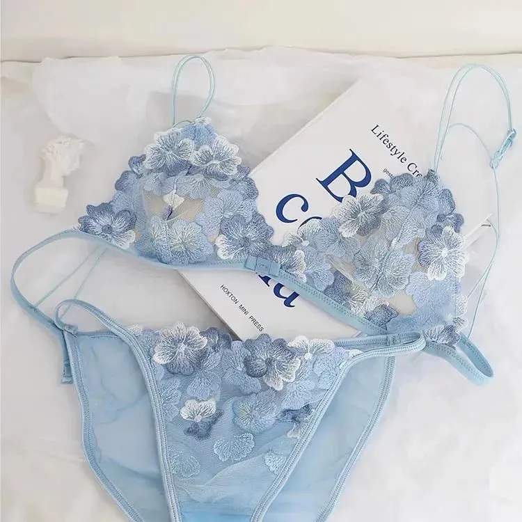 French Style Triangle Cup Bralette Embroidered Lace Wireless Hollow Out Pure Desire Lingerie Set CA MOYIU Sexy Bra Panty & Tushy