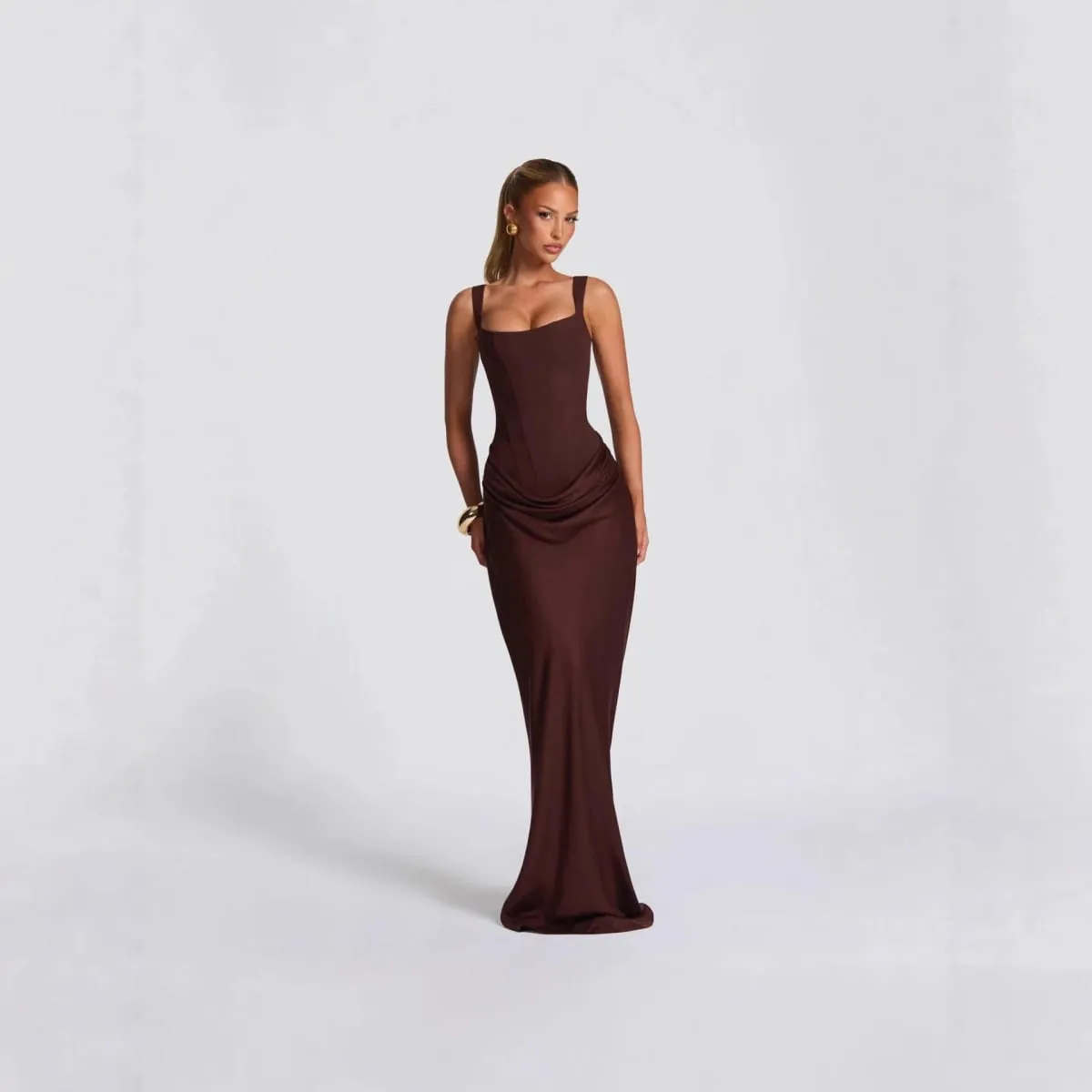 Cross-Border Spring 2026 Women's Slim Fit Fishbone Strap Long Dress Pure Color Bodycon Dress Sexy Style Shoulderless Gown — image 4