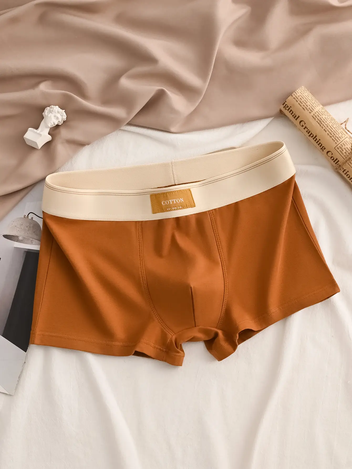 Boxer da uomo in cotone di alta qualità 3 pezzi Boxer sportivi morbidi e sani Casual alla moda Pantaloncini da uomo alla moda Biancheria intima — image 4