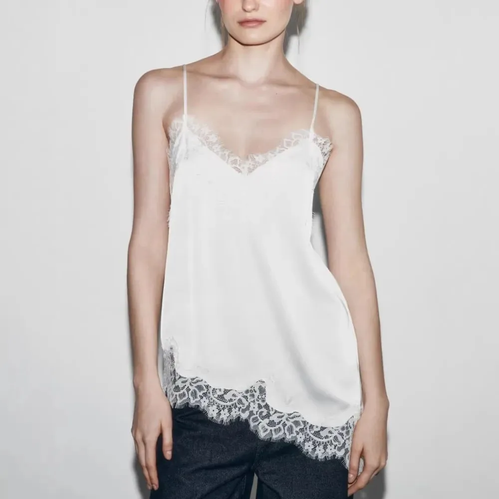 Şık Asimetrik Dantel Dantel Patchwork Üst Seksi Dantel Backless Kaşkorse Üstleri Kolsuz Zarif Backless Abiye Tops — image 10