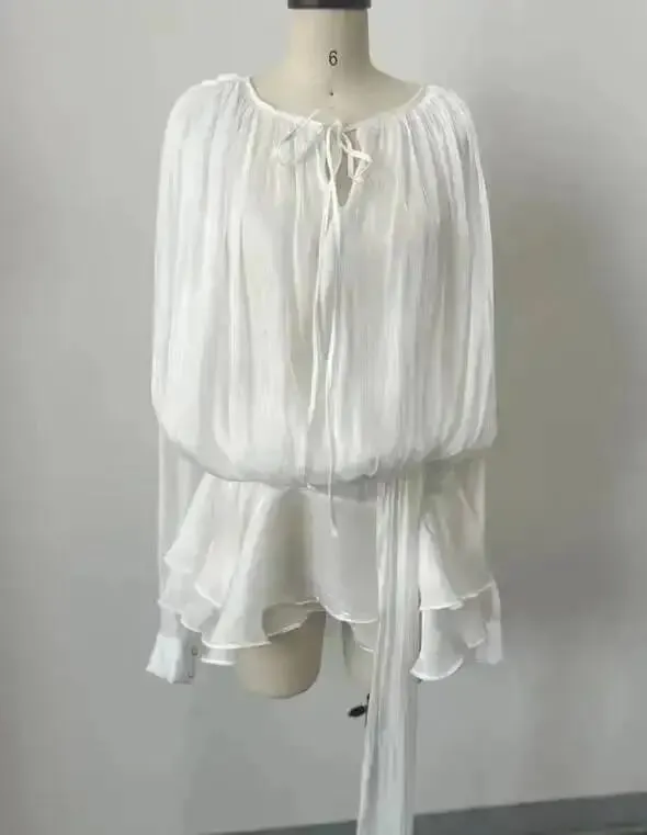 2026 Nieuwe Zomer Mode Vrouwen Kleding Ronde Hals Lantaarn Mouwen Satijnen Korte Jurk Met Shorts Onder Twee Delige Set — image 10