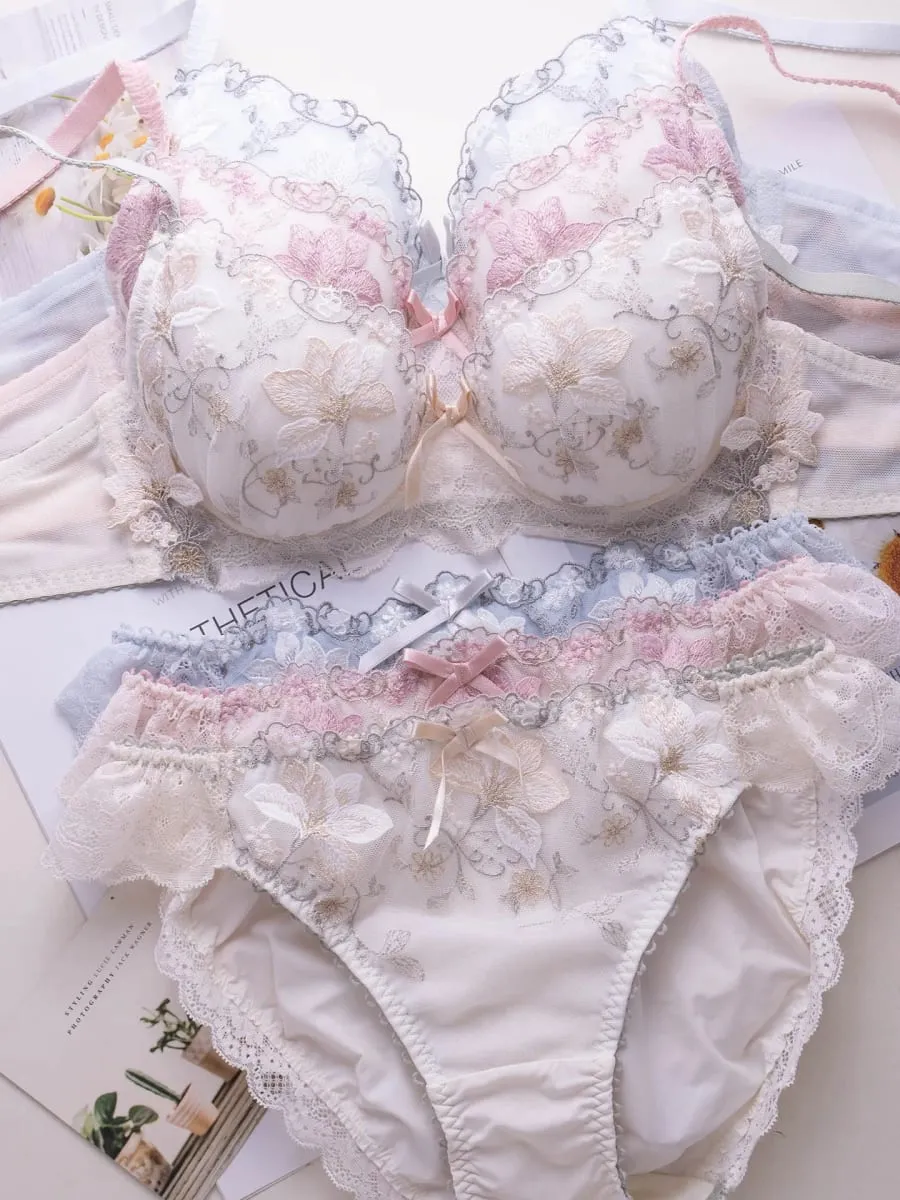 Japanese-style sweet lingerie set thin embroidered shallow cup disc type 2 bra set — image 2