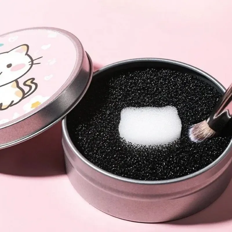 1 Set Cartoon Cat Make Up Brushes Cleaner Sponges Cosmetic Brushes Drying Wash Eyeshadow Colors Removal Portable Cleaning Cases — image 2