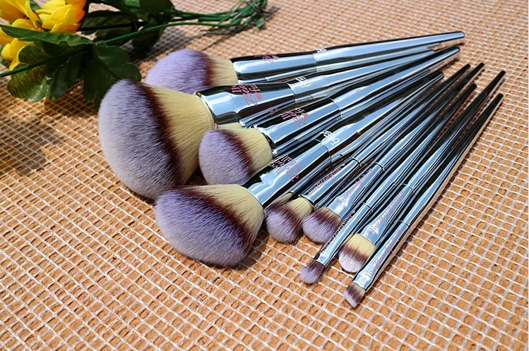 1pc Pro Makeup brushes Complexion Powder Angled Essential Concealer All over Eye shadow smudge Gel liner brow Make up brush IT — image 2