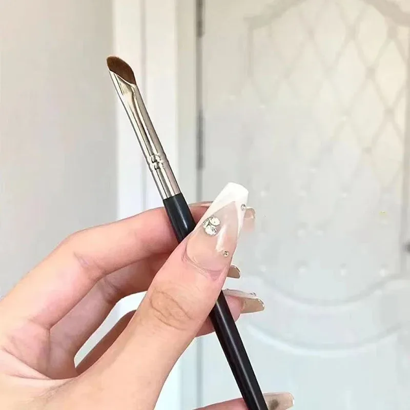 New Brow Contour Makeup Brushes Eyebrow Eyeliner Brush Professional Super Thin Angled Liner Eye Brush Make Up Tools — image 15