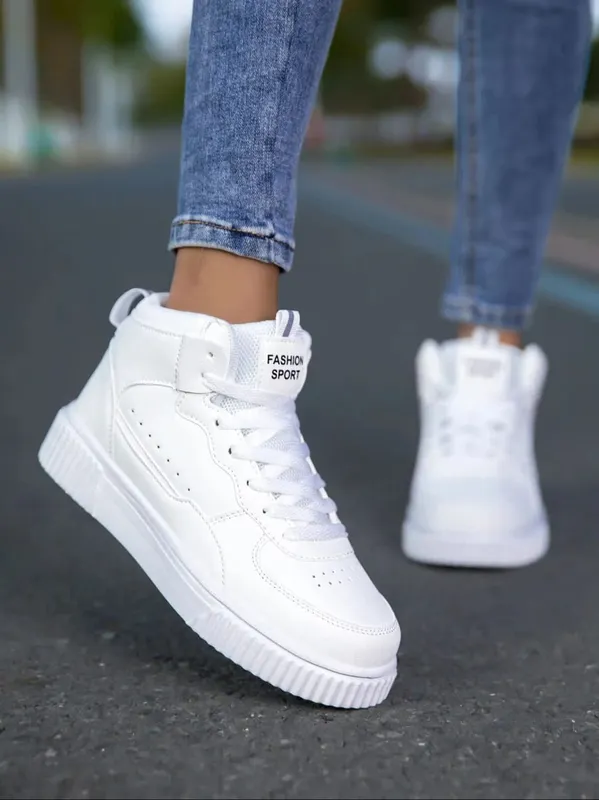 New Style Men's Casual Leather Shoes Trendy Breathable Versatile Sports White Sneakers Leather Trendy Shoes