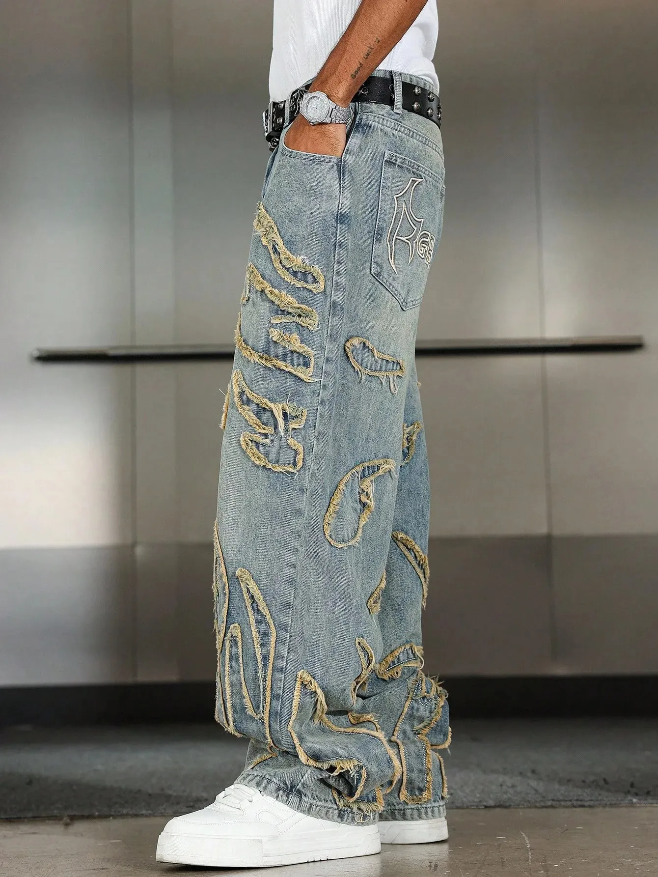 Men's Street Style Casual Patchwork Embroidered Frayed Hem Macau Blue Denim Jeans Trendy Loose Fit Straight Leg Pants — image 5