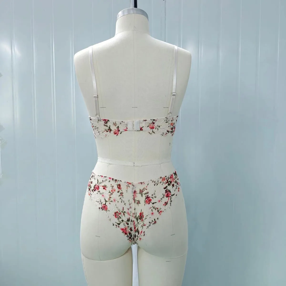 Soutien-gorge Ultra fin en dentelle florale, sans doublure, ensemble slip, sous-vêtements avec anneau en acier, transparent, Lingerie Sexy, brassière pour femmes, été — image 7