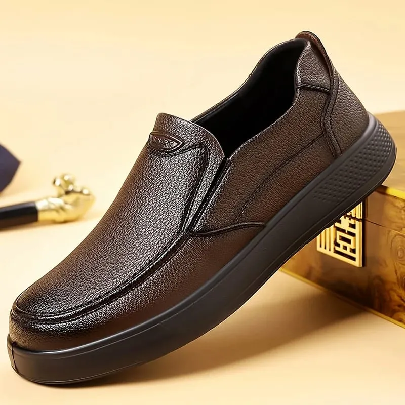 2026 New Designer Solid Color Leather Shoes for Men Soft Sole Fashion Loafers Man Spring Summer Autumn Business Casual Shoe Male — image 7