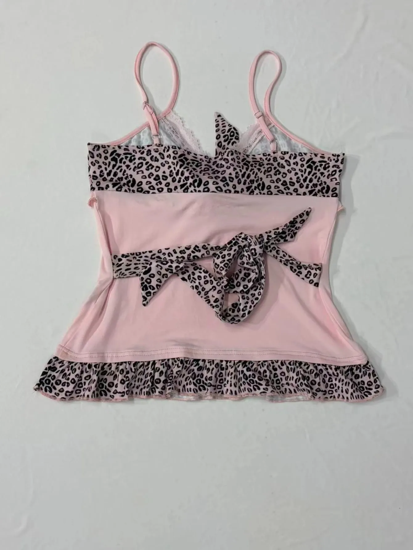 Y2k Women Sweet Cutecore Sexy Leopard Graphic Print V-neck Goth Cami Grunge Baby Tee Emo Tank Tops Crop 2000s Alt Acubi Clothes — image 3