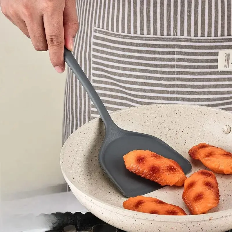All-in-one silicone spatula kitchen items heat resistant non-stick frying pan spatula household silicone Chinese spatula — image 1