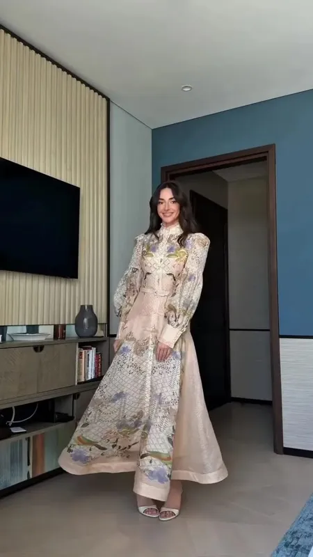 Pakaian Wanita Bercetak Renda Elegan Separuh Tinggi Kolar Tinggi Lengan Longgar Tali Pinggang Single Breasted Skirt Wanita Musim Panas 2026 Jubah Terbungkus Wanita
