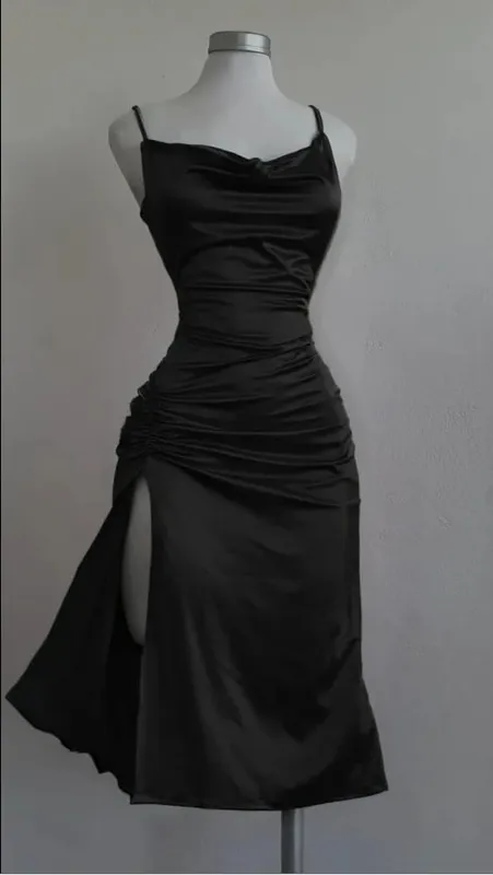 2026 New Style Strapless Ruffled Slit Sexy Form-Fitting A-line Dress — image 3
