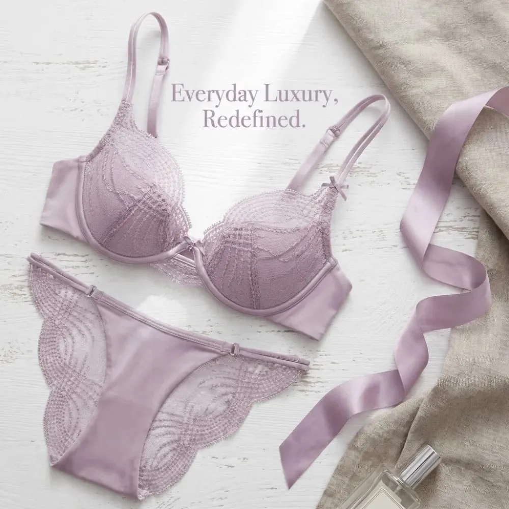 Hollow Thin Cup Women Lingerie Set Seamless French Style Lace Embroidery Lingerie Silk Satin Push Up Bra Set Women Intimates — image 2