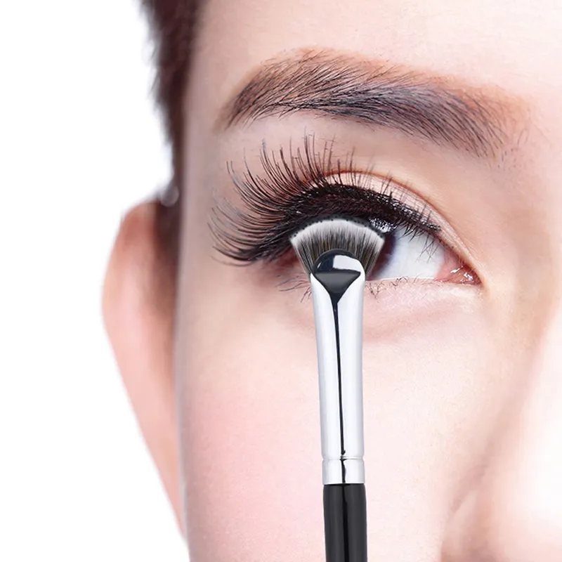 1PC Mascara Highlighter Powder Smudge Tool Fan-shaped Eyelash Brush Soft No Shedding Professional Beauty Eyelash Makeup Brushes — image 3