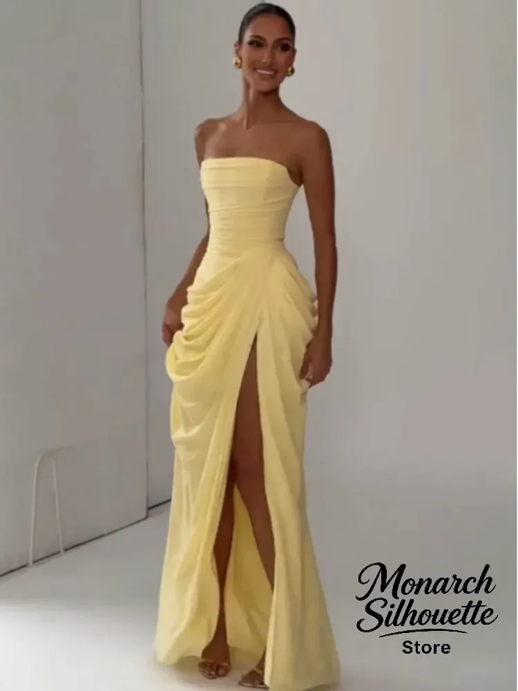 Elegante abito lungo pieghettato giallo senza spalline da donna Chic abito senza maniche solido in vita che stringe l'abito diviso 2026 abiti da sera da sera per donna — image 2