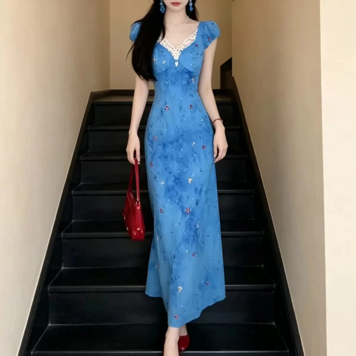 Elegant Blue Lace Splice Beach Vacation Style Tea Break Dress High Waist A-Line Skirt Short Sleeve V-Neck Commute Korean Style — image 5