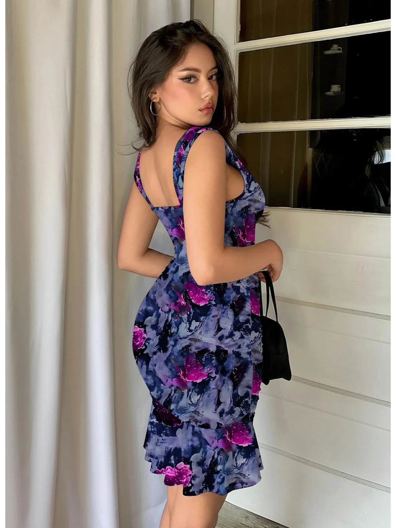 Gradient Floral Sleeveless Deep V Bodycon Dress Sexy Fitted Waist Ruffle Hem Evening Wear Wrinkle-Resistant Polyester — image 2